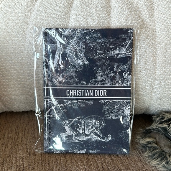 Christian Dior notebook new. - Picture 1 of 6